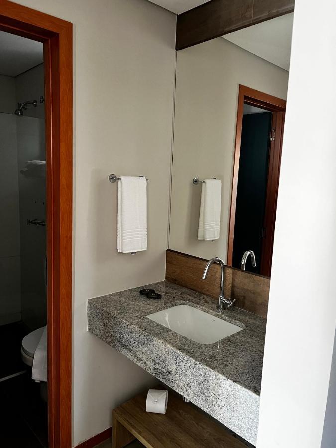 Em Quinta Santa Barbara Ecoresort Apartment Pirenopolis